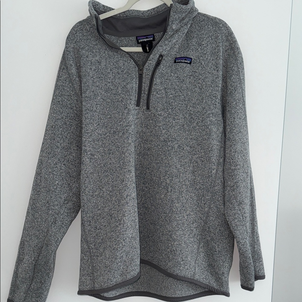 Patagonia Heathered Gray Fleece Pullover
